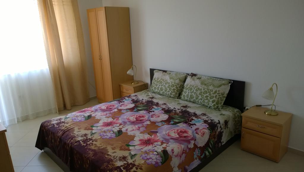 House Of Flowers Hotel Ahtopol Bilik gambar